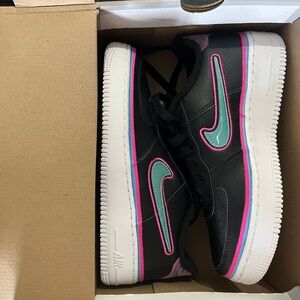 low cut Nike air forces